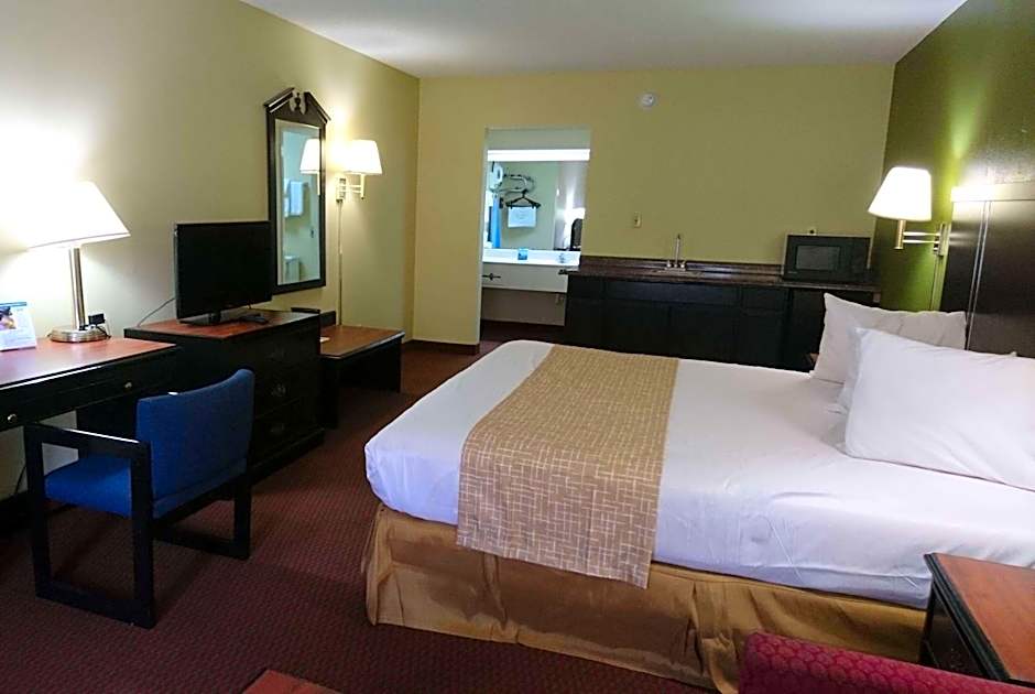Travelodge by Wyndham Knoxville East