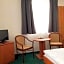 Hotel Karolina
