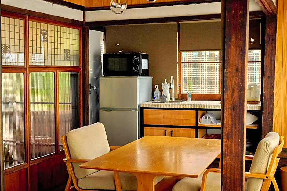 鞆猫庵 Tomo Nyahn