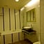 LOVE HOTEL