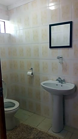 Beverly Corner Lodge