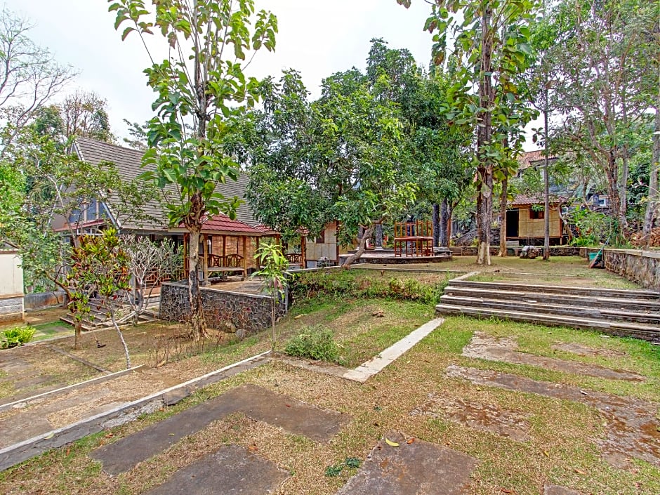 Hotel O Mtc Bunk Bed