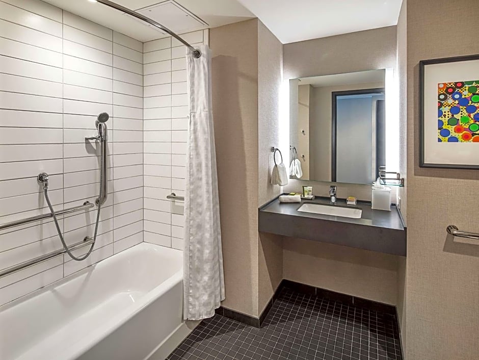 Hilton Des Moines Downtown