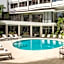 Renaissance Panama City Hotel