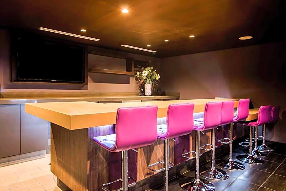 Tilt Hotel Universal/Hollywood, an Ascend Collection Hotel