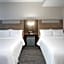 Holiday Inn Express and Suites Burley By IHG