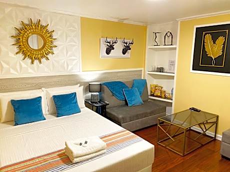 Double Room with Shared Bathroom