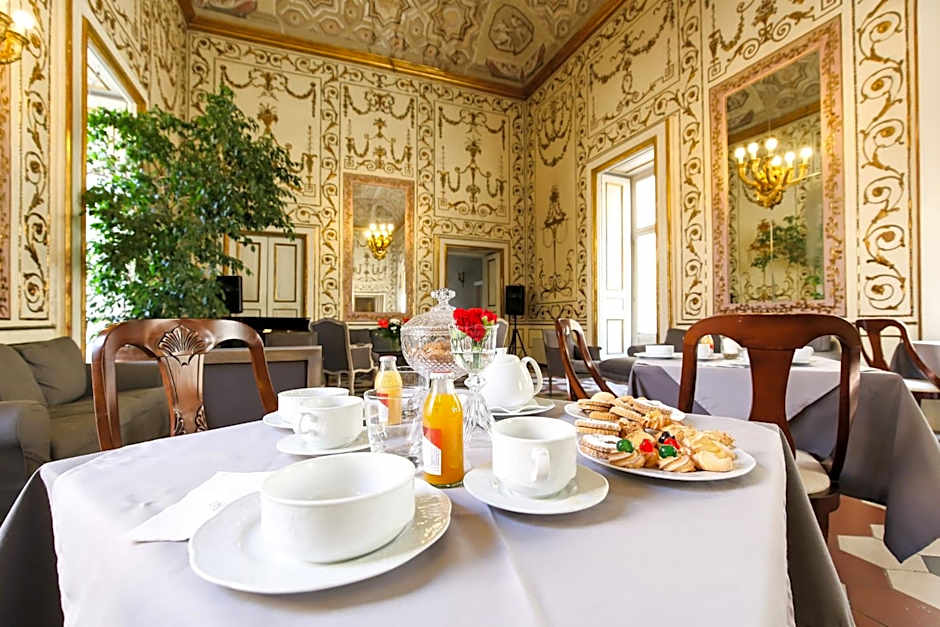 Decumani Hotel De Charme