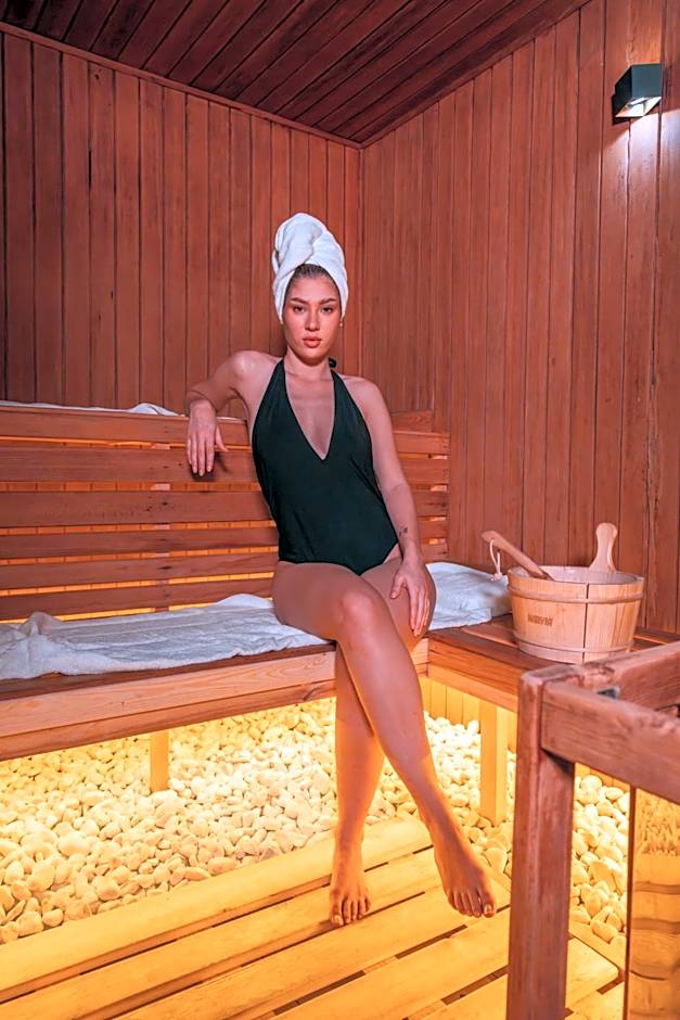 Art Palace Suites & Spa