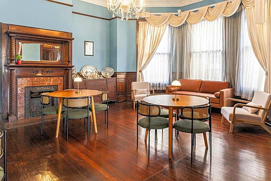 Hassinger Daniels Guest House