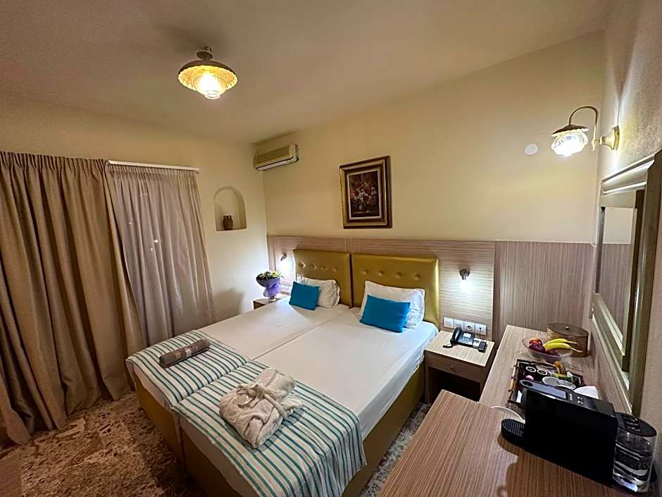 Thalia deco City & Beach Hotel