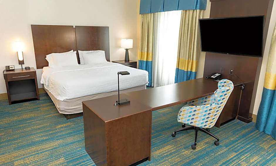 Hampton Inn & Suites by Hilton Stroudsburg Pocono Mountains