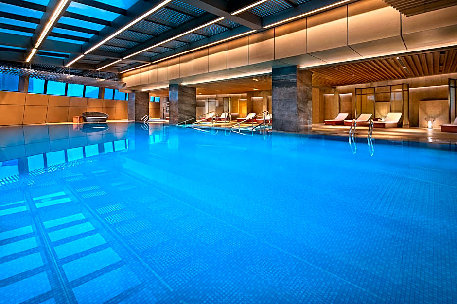 Xiangxi Crown International Hotel