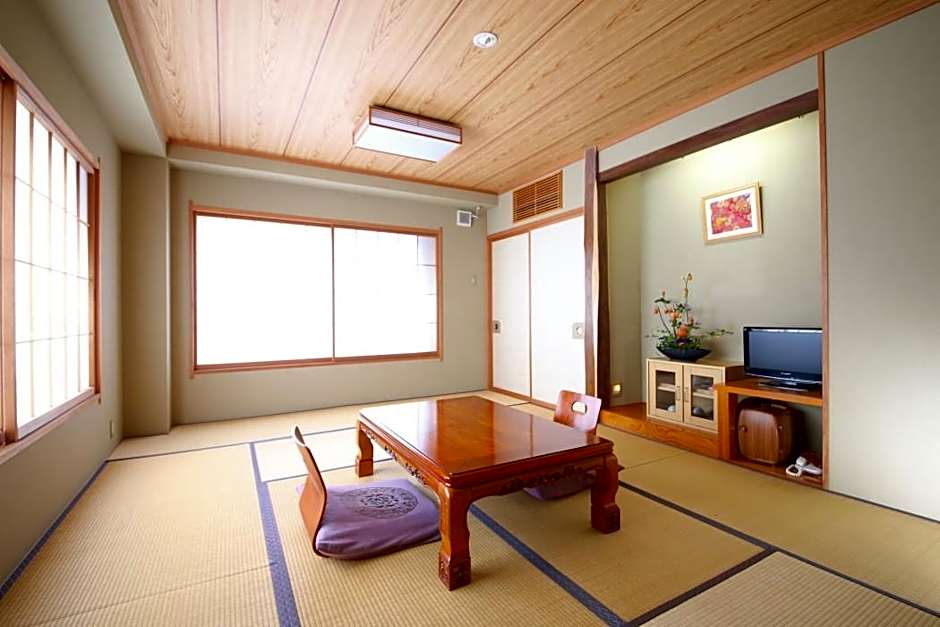 Ryokan Hakura