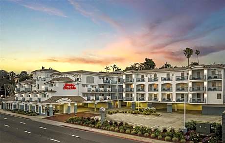 Hampton Inn By Hilton & Suites Hermosa Beach