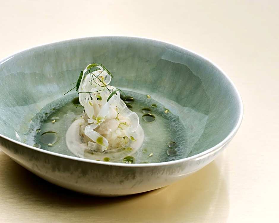 Hostellerie du Pas de l'Ours "Relais et Châteaux"