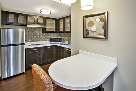 1 Bedroom Suite 2 Double Beds