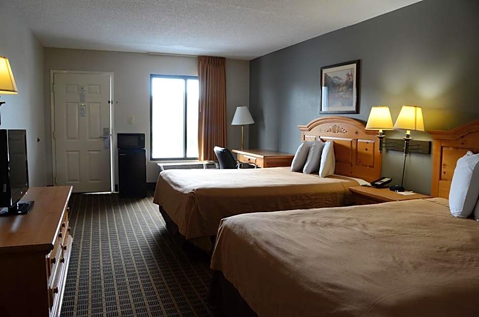 Clarksville Inn