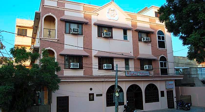 Hotel Raghav Palace
