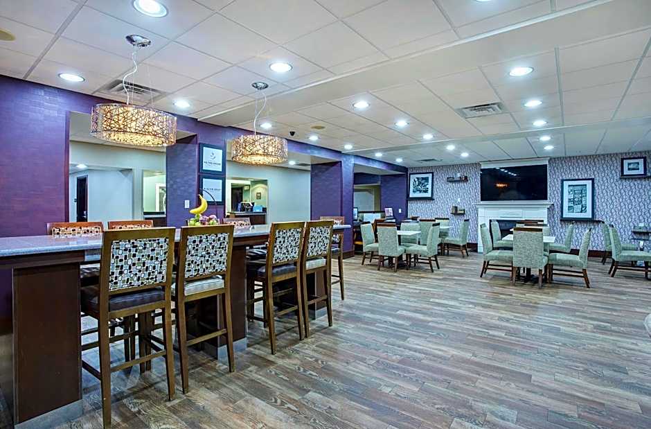 Hampton Inn By Hilton Cullman