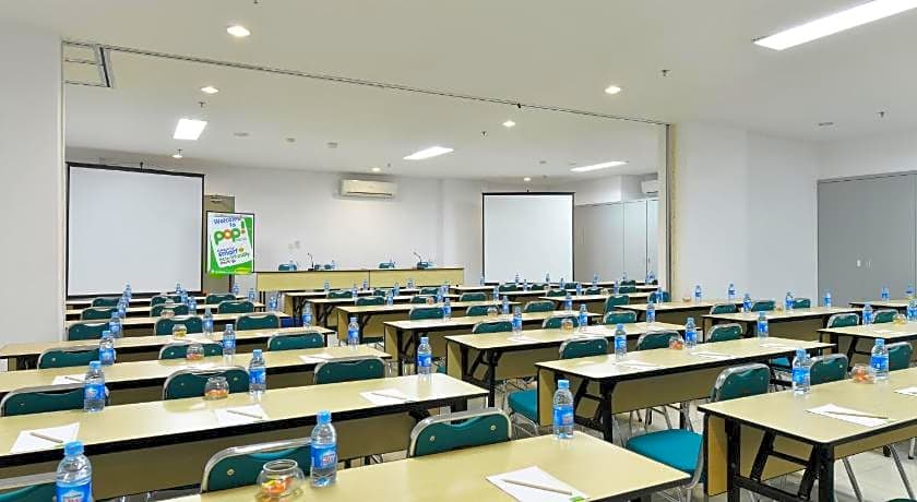 Pop! Hotel Tanjung Karang