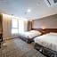 Hotel With City