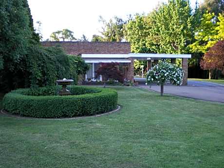 Oxley Motel
