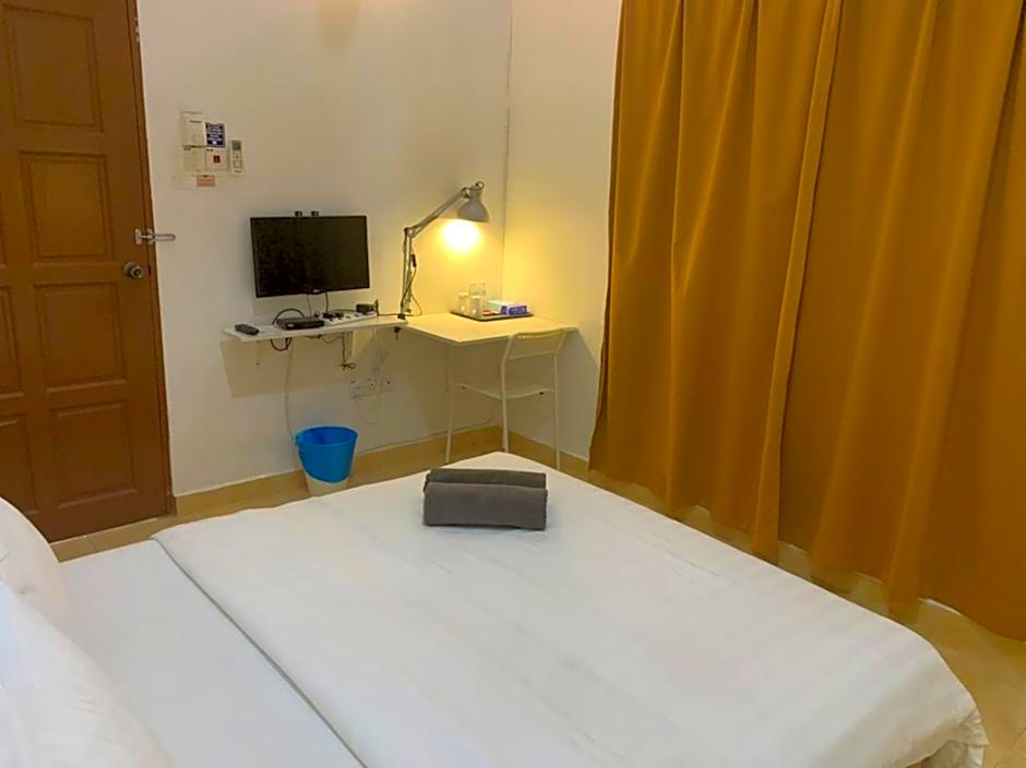 ANGGERIK IMPIAN HOTEL -Best for Travellers at Kuala Berang