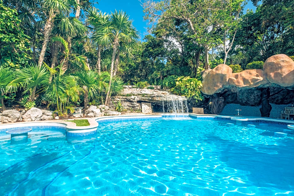 Iberostar Waves Quetzal All Inclusive