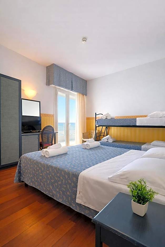 Hotel Regina Fronte Mare