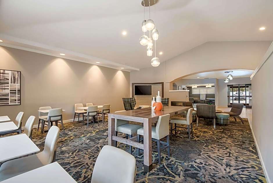 Sonesta ES Suites Reno