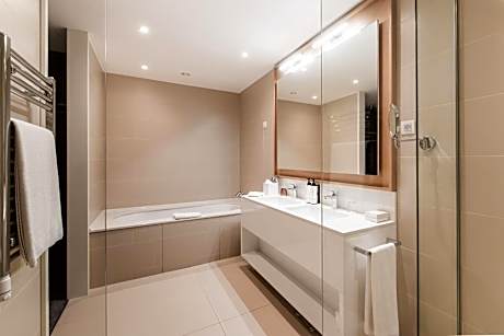 One-Bedroom Suite with Terrace