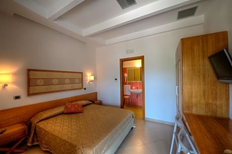 Double Room - Annex