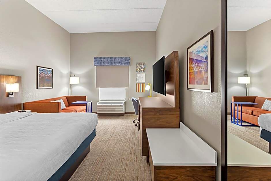 Hampton Inn By Hilton & Suites Bolingbrook, Il