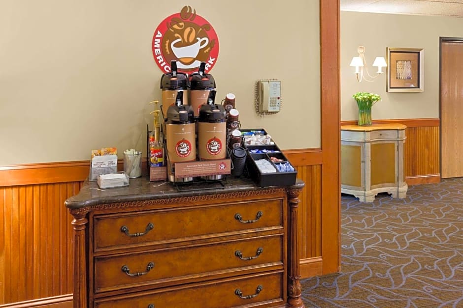 AmericInn by Wyndham Chanhassen