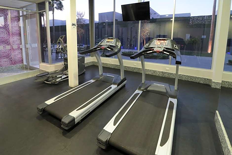 Holiday Inn Express Hotel & Suites Hermosillo By IHG