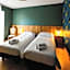 The Lion's Den BnB