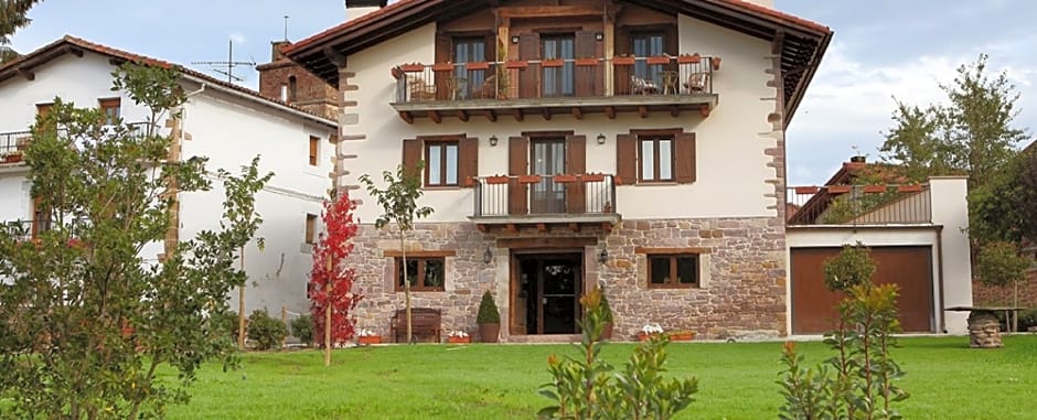 Hotel Rural Iribarnia