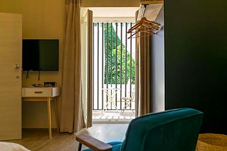 King Room with Balcony