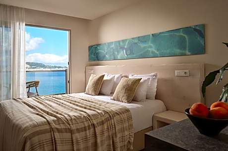 Deluxe Double or Twin Room with Panoramic Sea and Pool View (3 Adults)