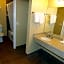 Economy Inn & Suites