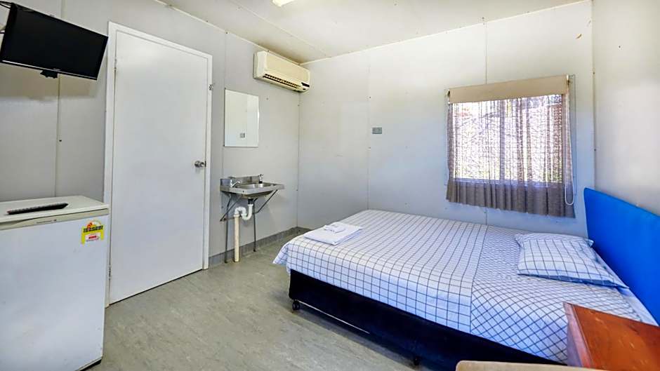 Silver Wattle Cabins