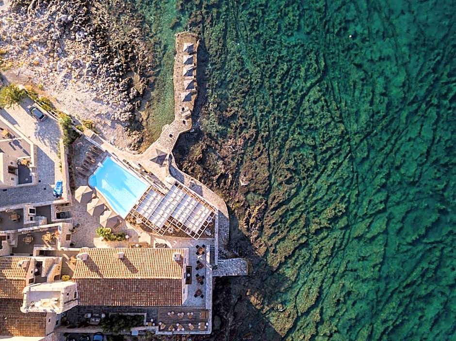 Kyrimai Hotel