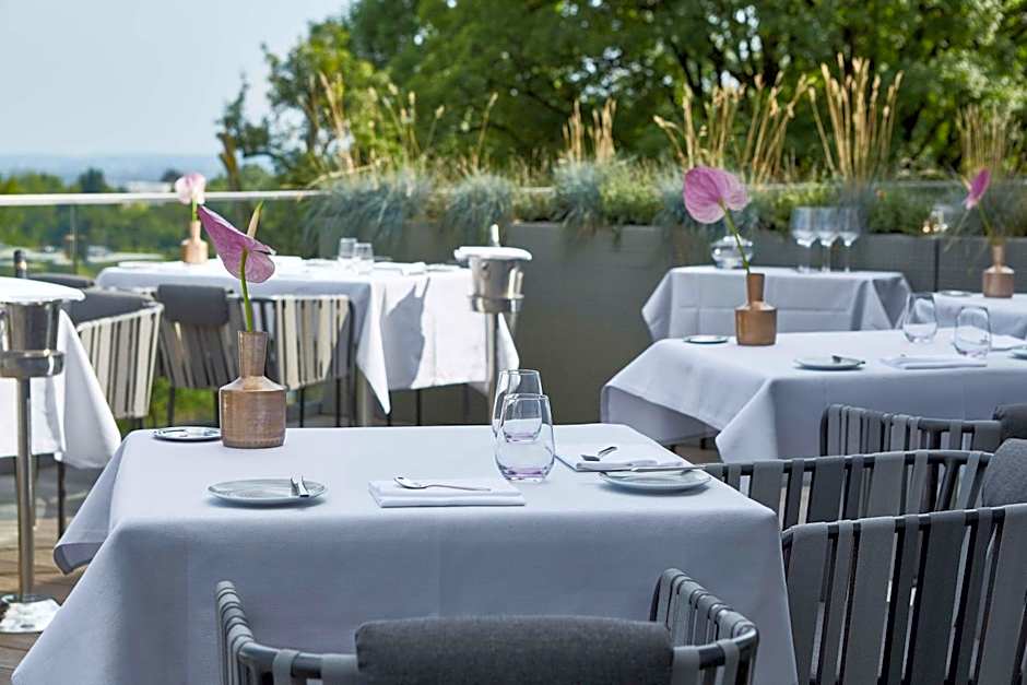 Best Western Plus Atrium Hotel