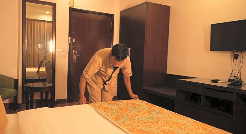 Africa Avenue GK - 1