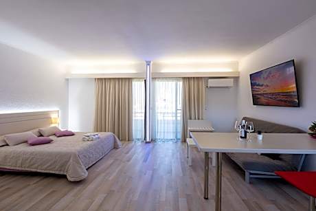 Junior Suite with Balcony