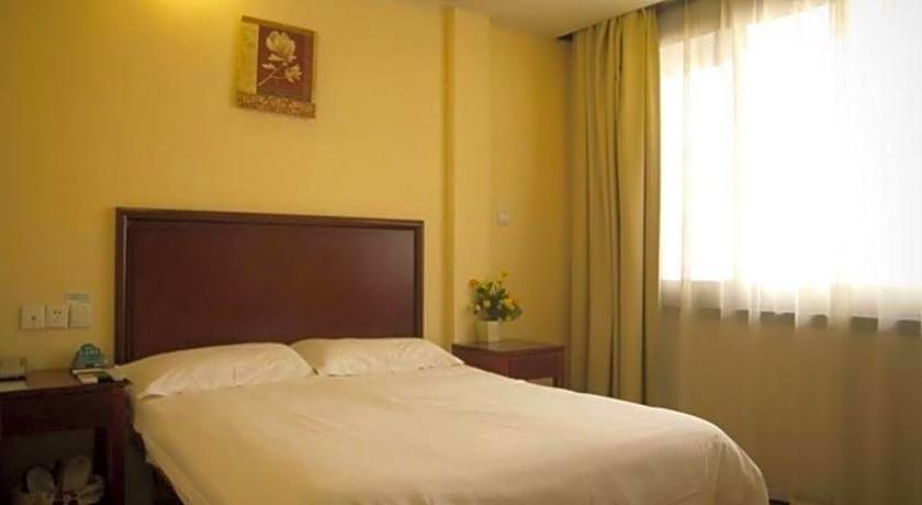 GreenTree Inn Suzhou Guanqian Yangyuxiang Metro Station Business Hotel