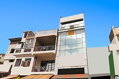 Hotel O Radhey Shyam Inn