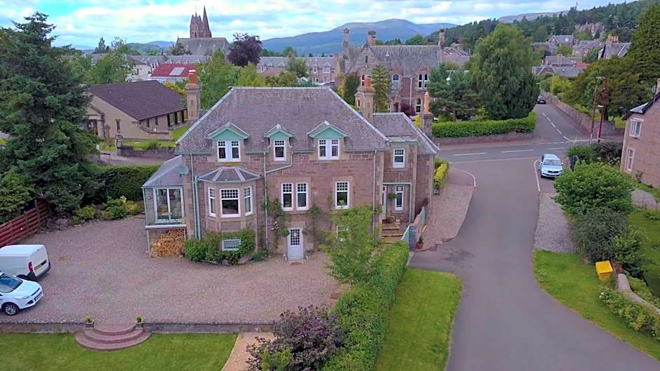 Firtree Bed and Breakfast at Galvelbeg House