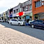 OYO 89960 Manjung Inn Hotel